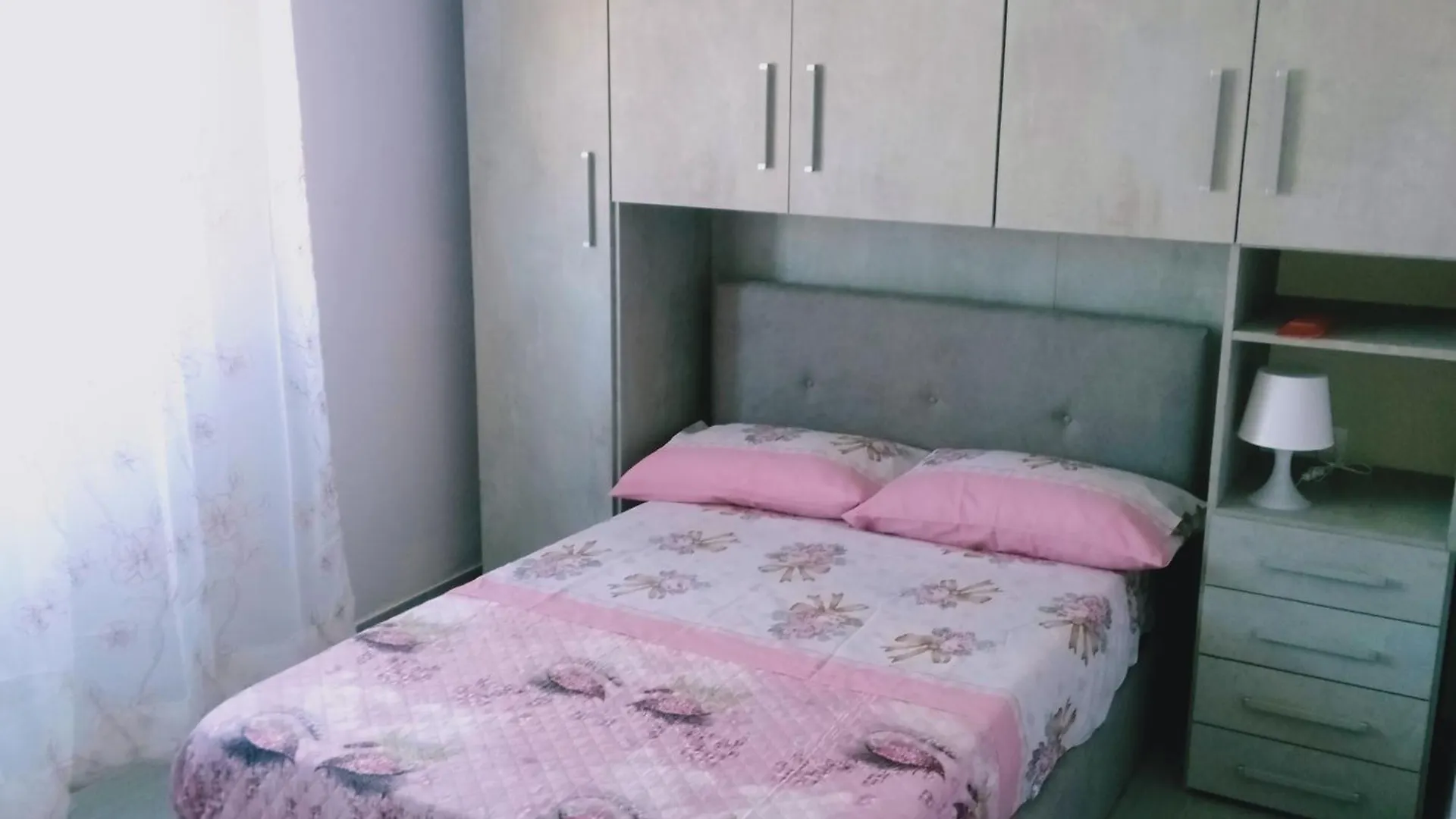 Mati Rooms Giarre 0*,  Italia